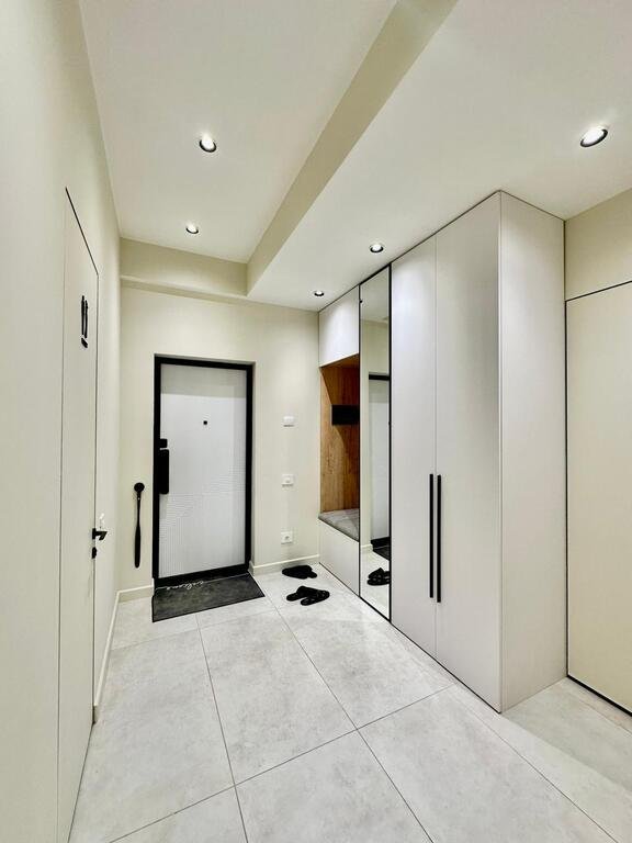 Satılır 2 otaqlı yeni tikili, 74 m², 28 May m.-1