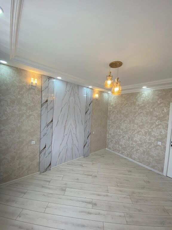 Satılır 3 otaqlı köhnə tikili, 85 m², Xalqlar dostluğu m.-4