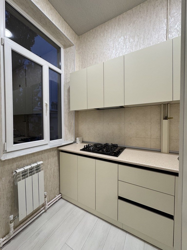 Satılır 2 otaqlı köhnə tikili, 45 m², 28 May m.-6