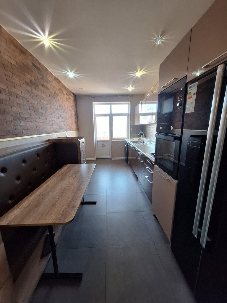 Satılır 3 otaqlı yeni tikili, 125 m², İnşaatçılar m.-14