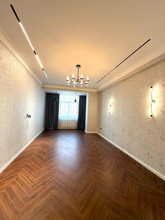 Satılır 2 otaqlı yeni tikili, 70 m², Elmlər Akademiyası m.-4