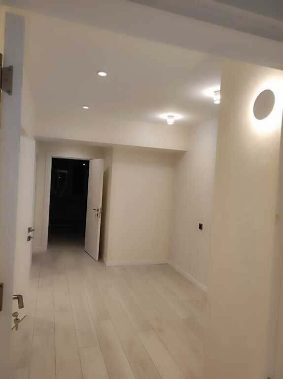 Satılır 4 otaqlı köhnə tikili, 130 m², Elmlər Akademiyası m.-12