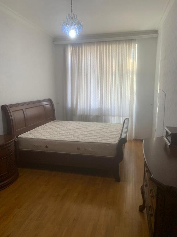 Kirayə verilir 3 otaqlı yeni tikili, 140 m², Nizami m.-9