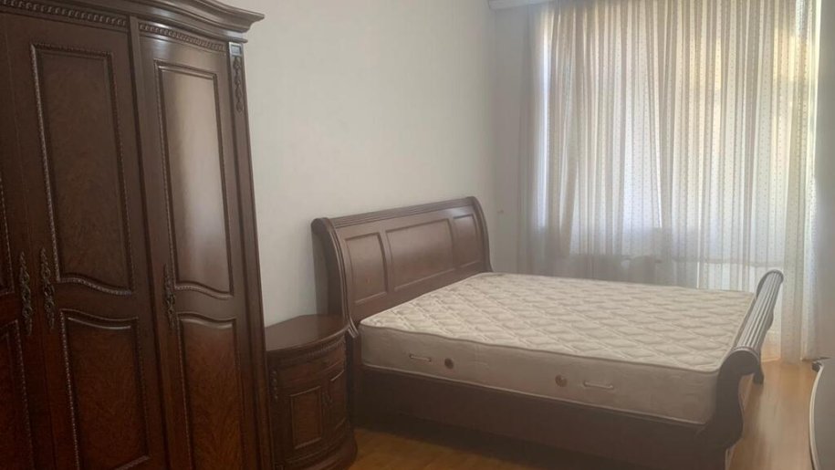 Kirayə verilir 3 otaqlı yeni tikili, 140 m², Nizami m.-10