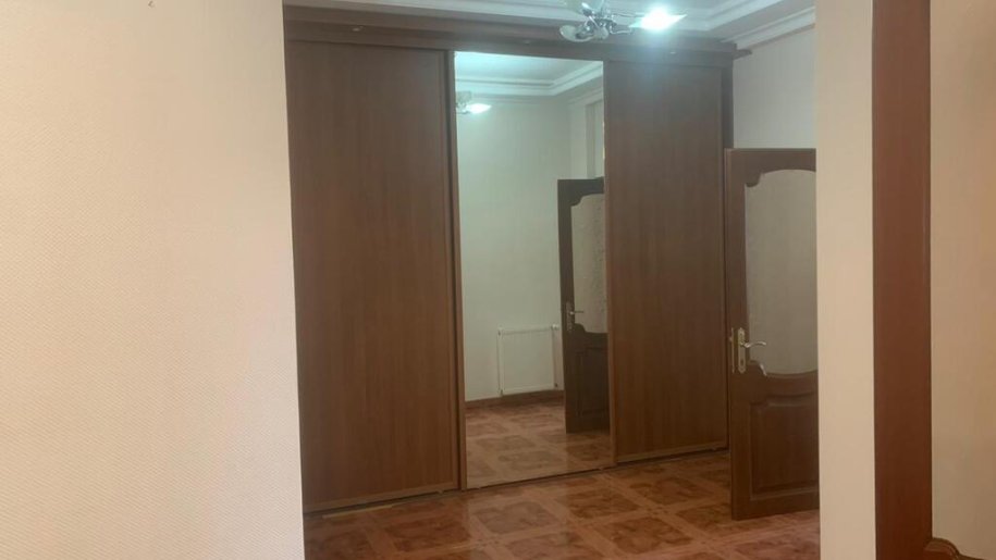 Kirayə verilir 3 otaqlı yeni tikili, 140 m², Nizami m.-15