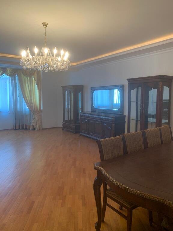 Kirayə verilir 3 otaqlı yeni tikili, 140 m², Nizami m.-18