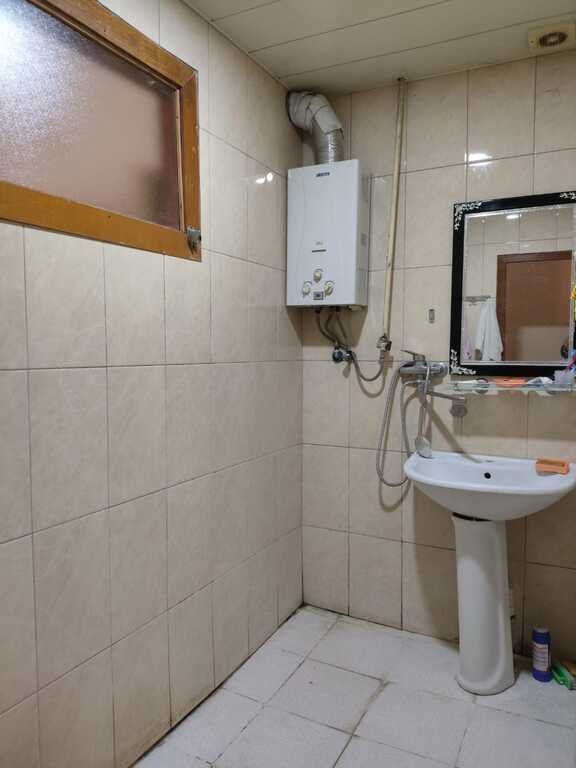 Satılır 3 otaqlı köhnə tikili, 90 m², Həzi Aslanov m.-14
