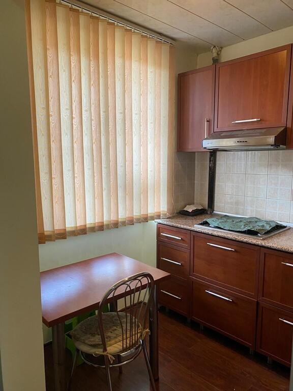 Satılır 1 otaqlı köhnə tikili, 32 m², Bayıl-8