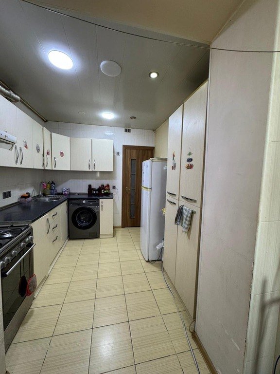 Satılır 2 otaqlı köhnə tikili, 65 m², Gənclik m.-2