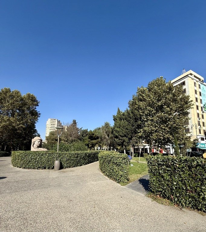 Satılır 2 otaqlı köhnə tikili, 65 m², Gənclik m.-4