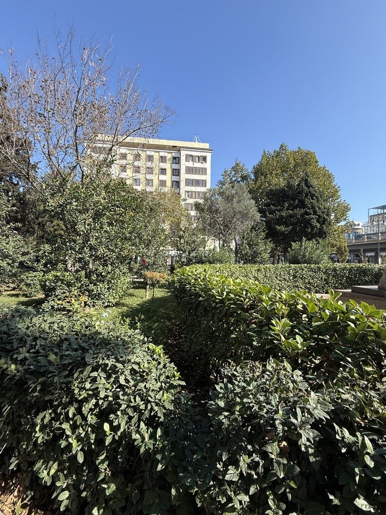 Satılır 2 otaqlı köhnə tikili, 65 m², Gənclik m.-5