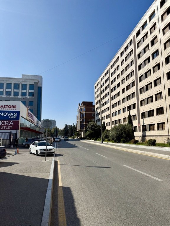 Satılır 2 otaqlı köhnə tikili, 65 m², Gənclik m.-7