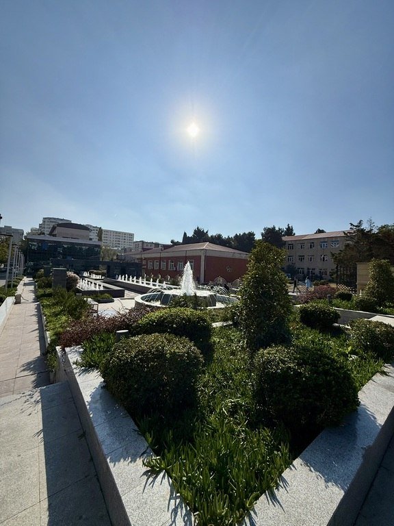 Satılır 2 otaqlı köhnə tikili, 65 m², Gənclik m.-9