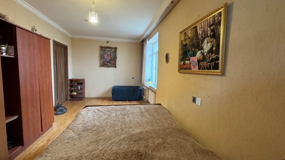 Satılır 2 otaqlı köhnə tikili, 65 m², Gənclik m.-18