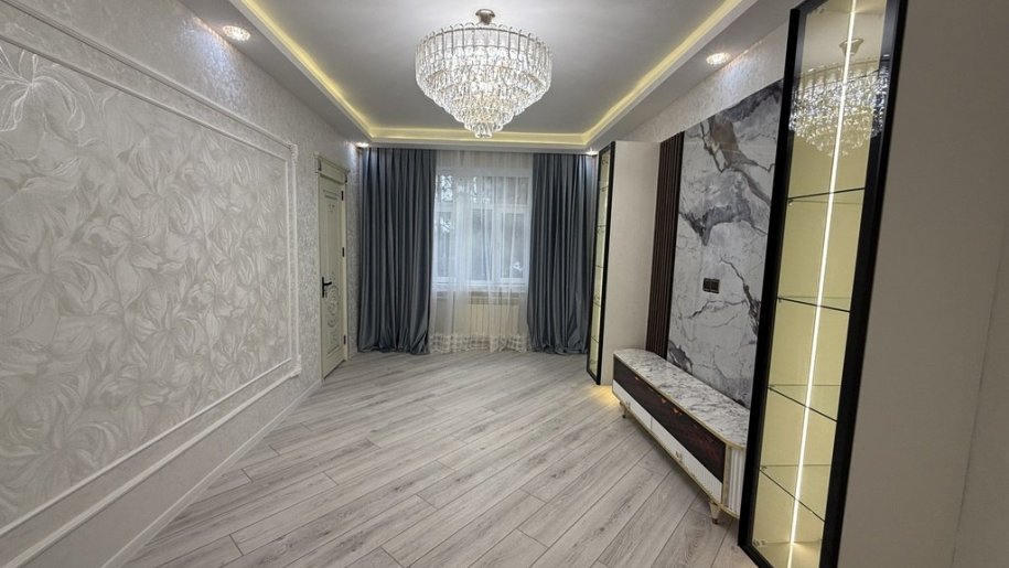 Satılır 3 otaqlı köhnə tikili, 60 m², Əhmədli m.-8