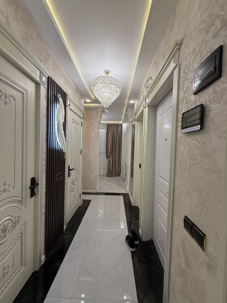 Satılır 3 otaqlı köhnə tikili, 60 m², Əhmədli m.-17