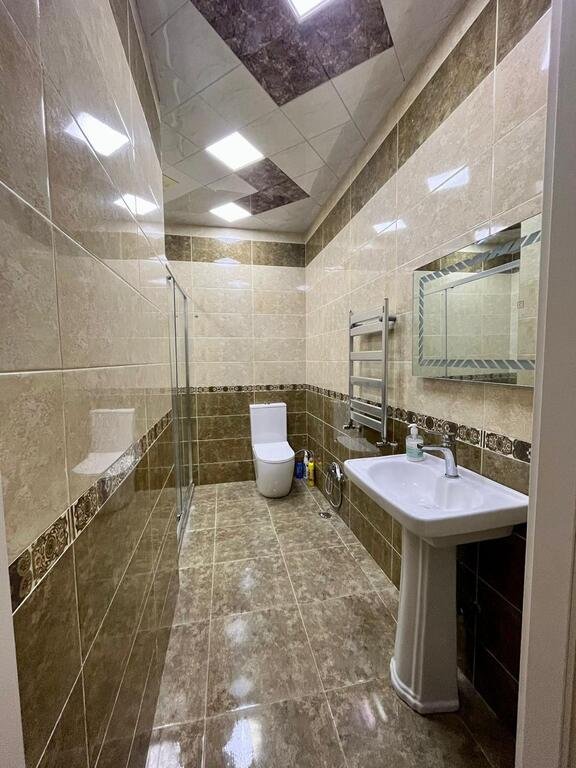 Satılır 3 otaqlı yeni tikili, 131 m², Memar Əcəmi m.-6