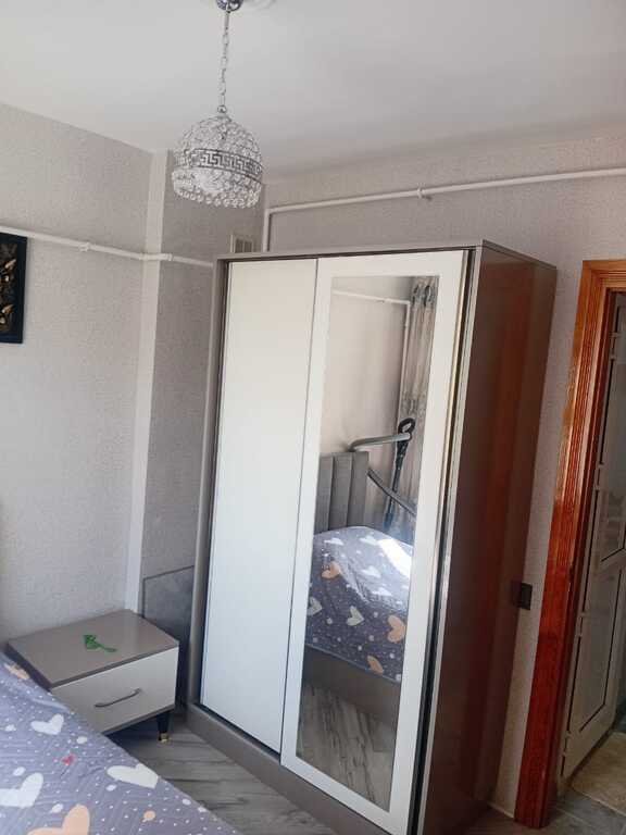 Satılır 2 otaqlı köhnə tikili, 31 m², Qara Qarayev m.-5