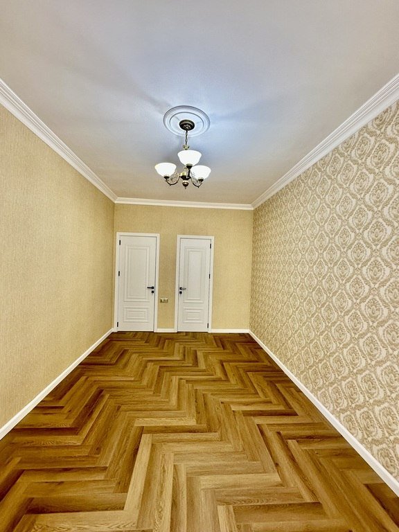 Satılır 3 otaqlı yeni tikili, 130 m², Azadlıq Prospekti m.-10