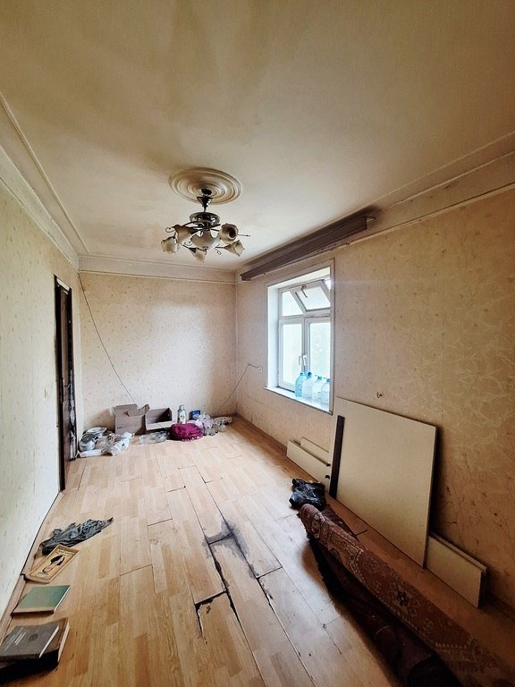 Satılır 2 otaqlı köhnə tikili, 45 m², Elmlər Akademiyası m.-5