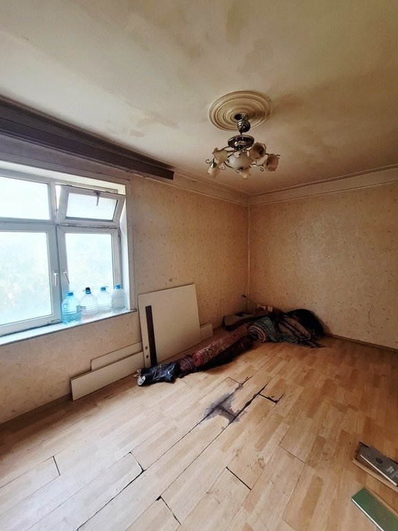 Satılır 2 otaqlı köhnə tikili, 45 m², Elmlər Akademiyası m.-9