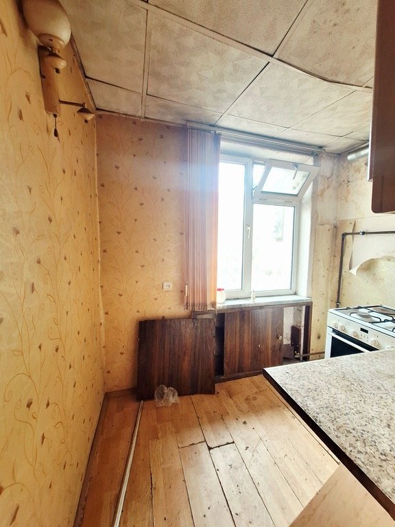 Satılır 2 otaqlı köhnə tikili, 45 m², Elmlər Akademiyası m.-13