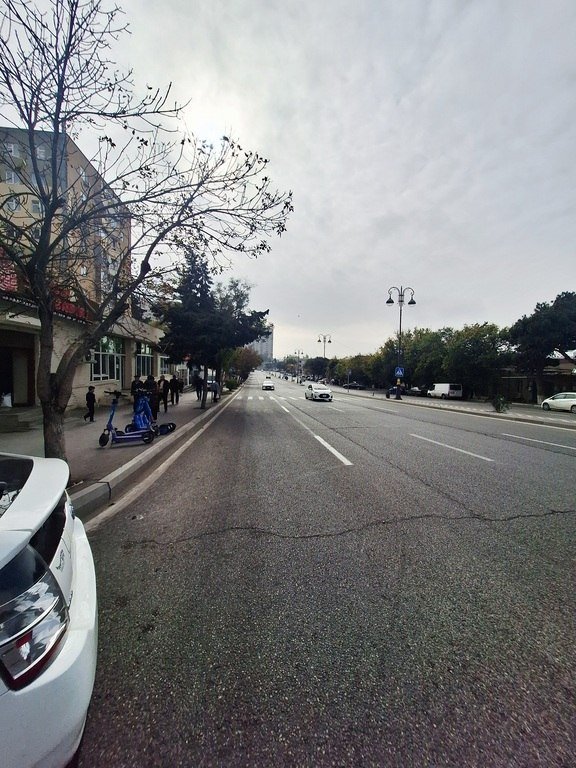 Satılır 2 otaqlı köhnə tikili, 45 m², Elmlər Akademiyası m.-19