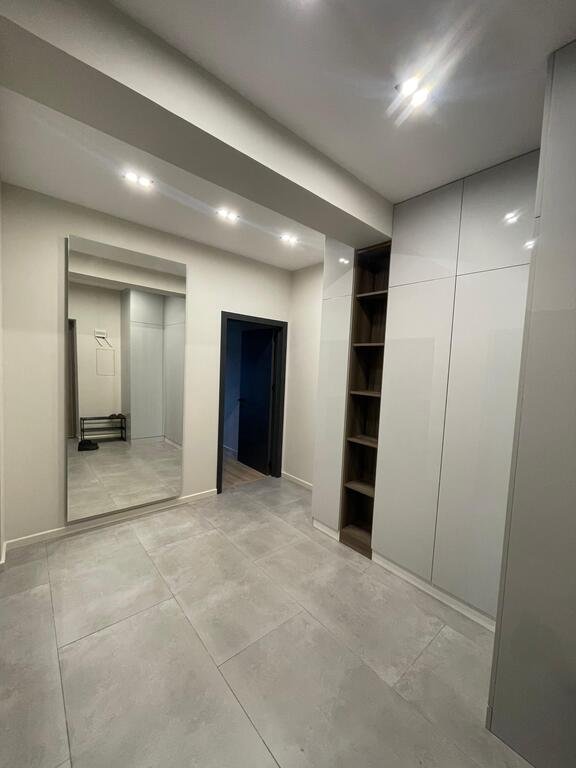 Kirayə verilir 2 otaqlı yeni tikili, 70 m², Həzi Aslanov m.-13