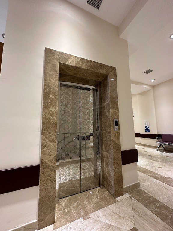 35 m<sup>2</sup> ofis icarəyə verilir, 28 May m.-2