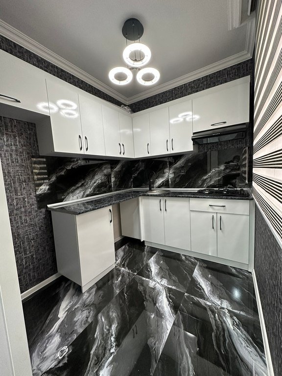 Satılır 2 otaqlı köhnə tikili, 60 m², Memar Əcəmi m.-13