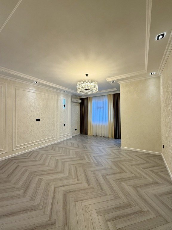 Satılır 3 otaqlı yeni tikili, 100 m², Azadlıq Prospekti m.-1