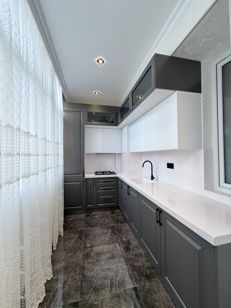 Satılır 3 otaqlı yeni tikili, 100 m², Azadlıq Prospekti m.-4