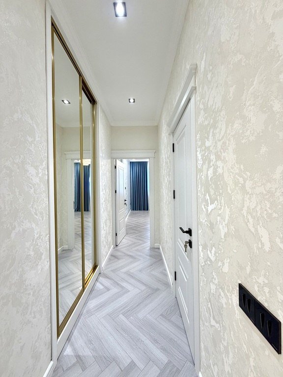 Satılır 3 otaqlı yeni tikili, 100 m², Azadlıq Prospekti m.-6