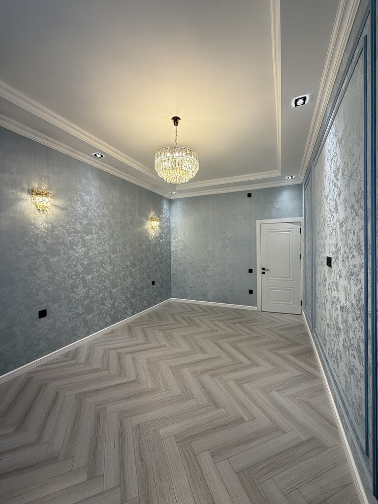 Satılır 3 otaqlı yeni tikili, 100 m², Azadlıq Prospekti m.-8