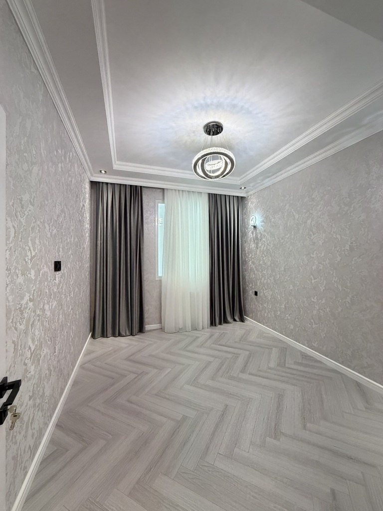 Satılır 3 otaqlı yeni tikili, 100 m², Azadlıq Prospekti m.-10