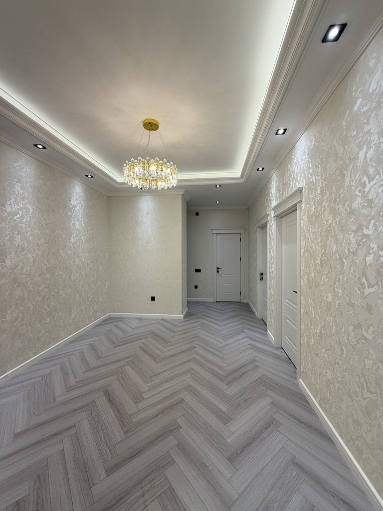 Satılır 3 otaqlı yeni tikili, 100 m², Azadlıq Prospekti m.-12