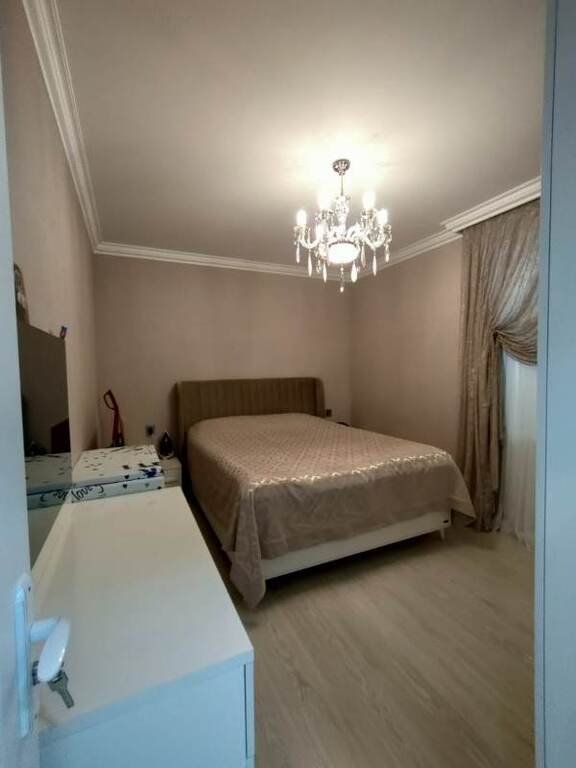 Satılır 3 otaqlı köhnə tikili, 60 m², Xalqlar dostluğu m.-9