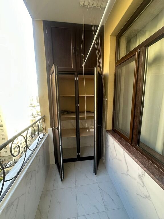 Kirayə verilir 3 otaqlı yeni tikili, 140 m², İnşaatçılar m.-10