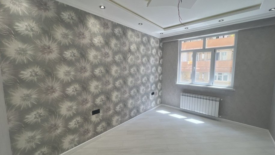 Satılır 3 otaqlı yeni tikili, 110 m², İnşaatçılar m.-7