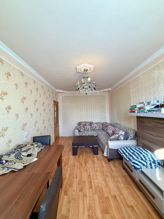 Satılır 4 otaqlı köhnə tikili, 90 m², Əhmədli m.-1