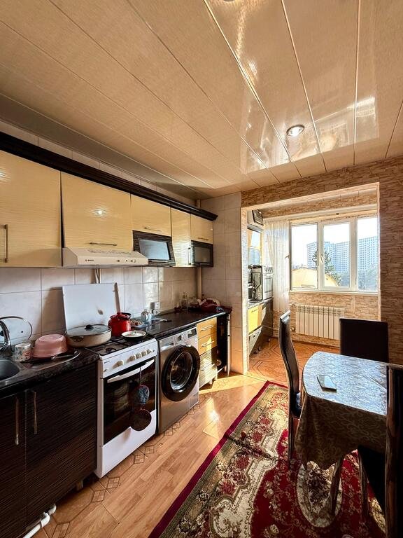 Satılır 4 otaqlı köhnə tikili, 90 m², Əhmədli m.-15