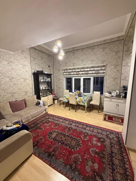 Satılır 3 otaqlı köhnə tikili, 62.8 m², Nizami m.-14