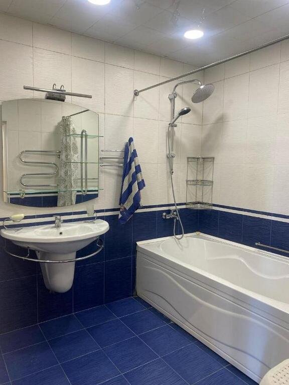 Satılır 3 otaqlı yeni tikili, 126 m², Nizami m.-12