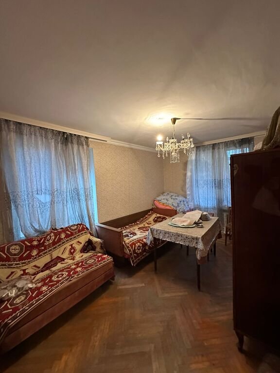 Satılır 1 otaqlı köhnə tikili, 36 m², İnşaatçılar m.-3