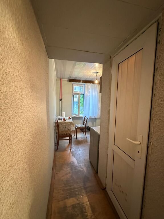 Satılır 1 otaqlı köhnə tikili, 36 m², İnşaatçılar m.-9