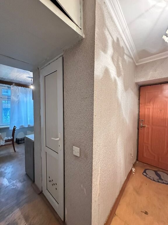 Satılır 1 otaqlı köhnə tikili, 36 m², İnşaatçılar m.-10