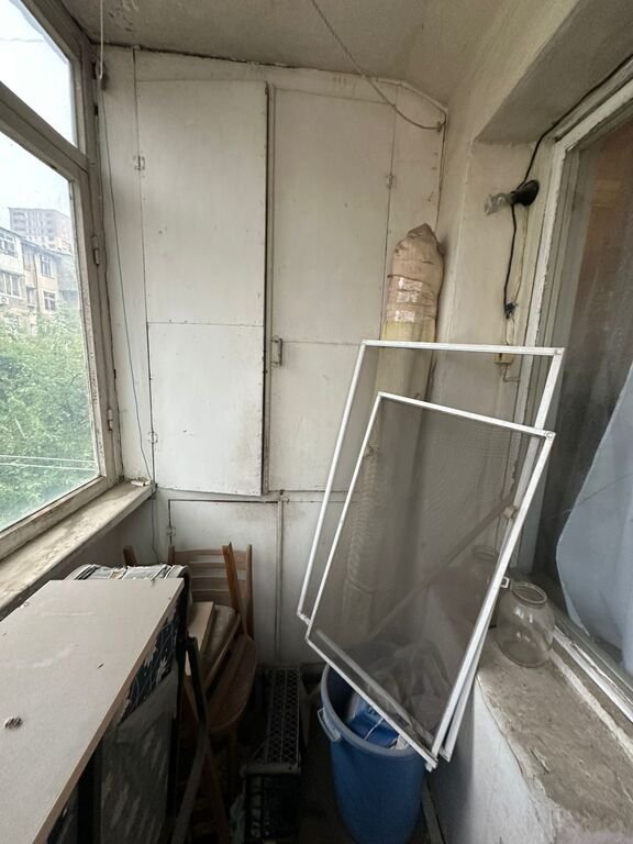 Satılır 1 otaqlı köhnə tikili, 36 m², İnşaatçılar m.-17