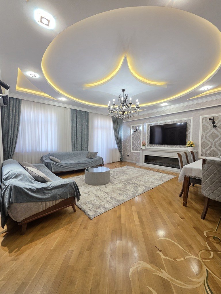 Satılır 4 otaqlı yeni tikili, 170 m², Azadlıq Prospekti m.-1