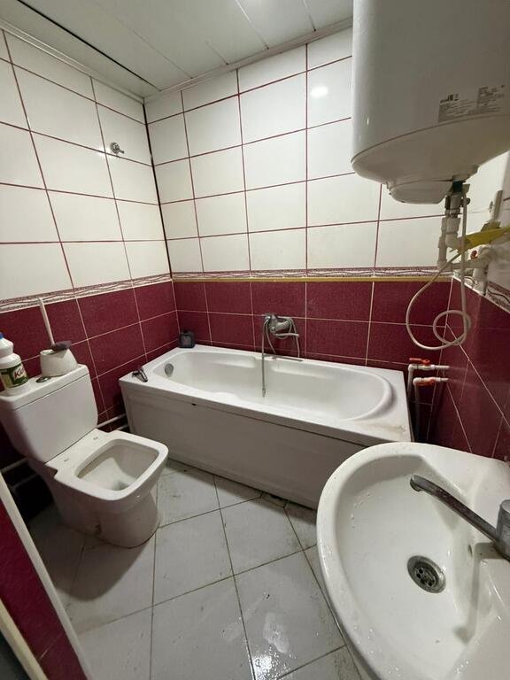 Kirayə verilir 2 otaqlı yeni tikili, 50 m², İnşaatçılar m.-6