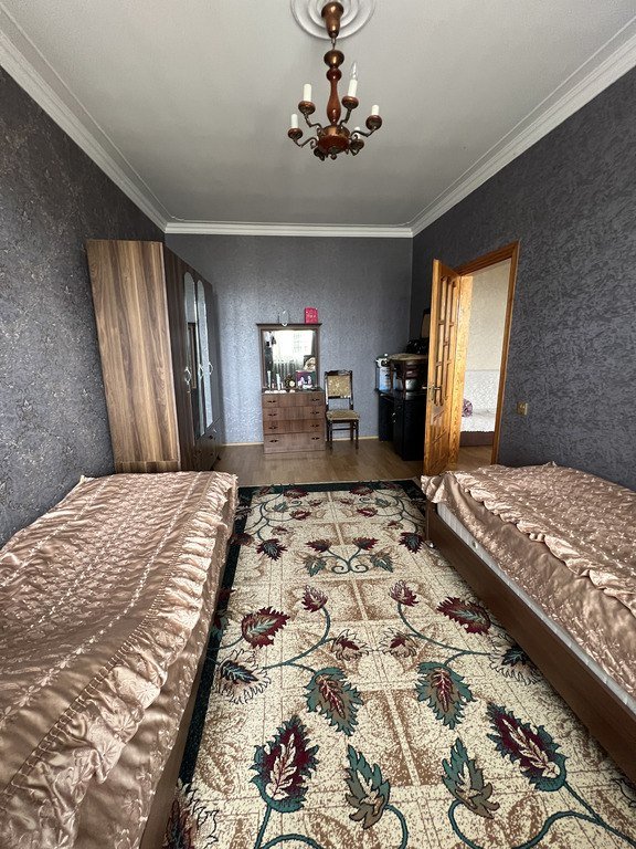 Satılır 5 otaqlı köhnə tikili, 120 m², Xalqlar dostluğu m.-12